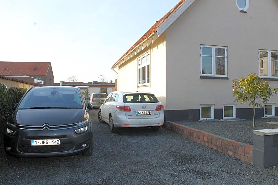 Amalie Bed and Breakfast & Apartments