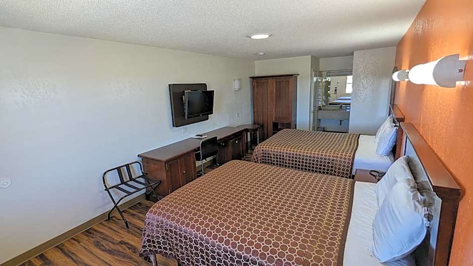 Hillcrest Inn & Suites Ozona