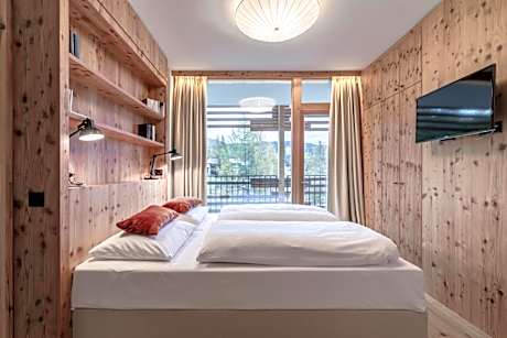 Premium Suite with Balcony