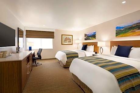 Double Queen Room