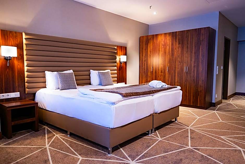 Puzzle Hotel Airport Frankfurt