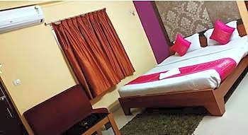 Hotel Pushpa (Berries Group Of Hotels)