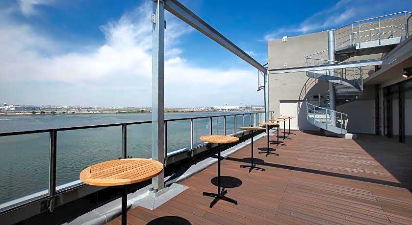 Kawasaki King Skyfront Tokyu REI Hotel