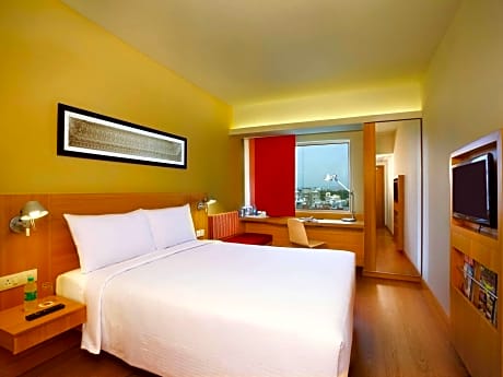 Day Use Room (Book latest by 4 pm anytime between 9 am - 7pm for max 6 hours same day check in/out)