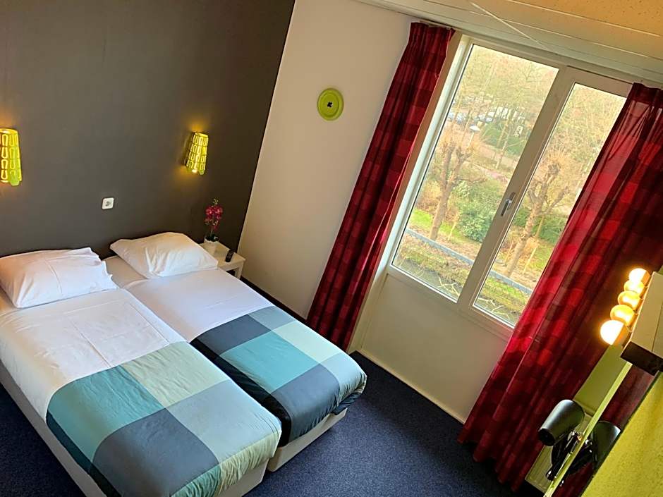 Hotel Oorsprongpark City Centre Utrecht