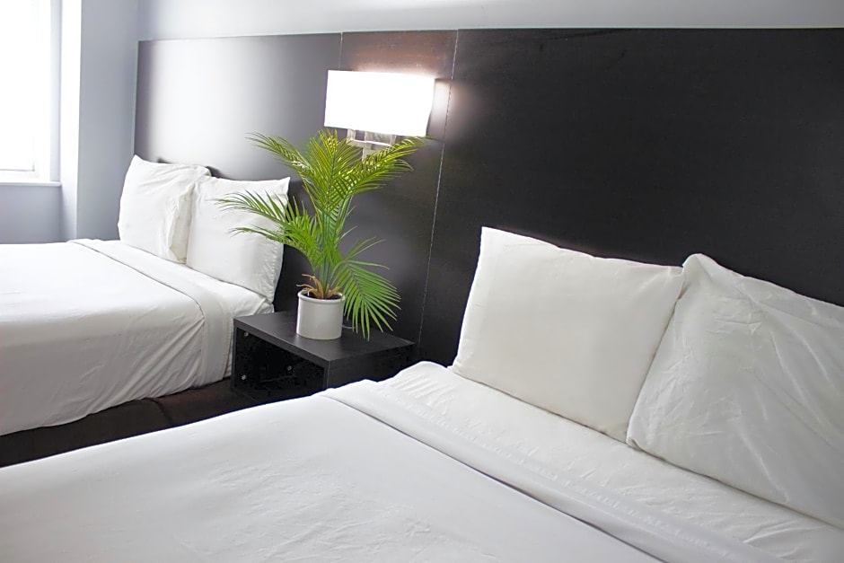 Sun & Sand Resort Oceanfront Suites