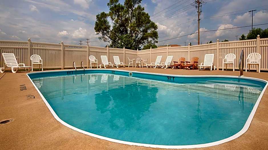 Best Western Adena Inn