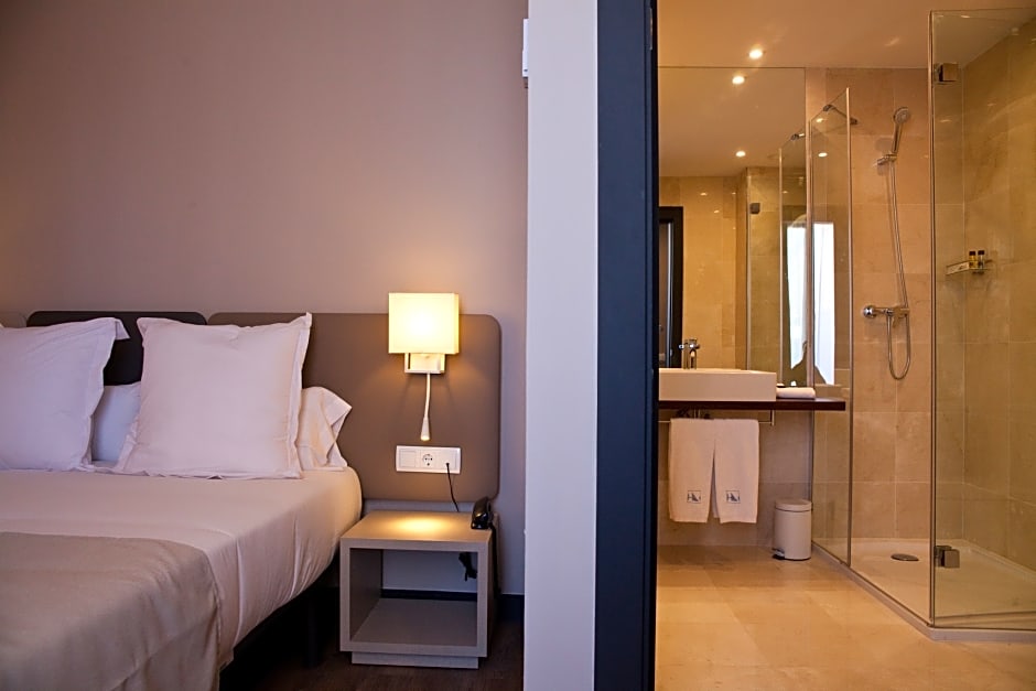 May Ramblas Hotel