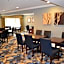 Holiday Inn Express and Suites Merrimack By IHG