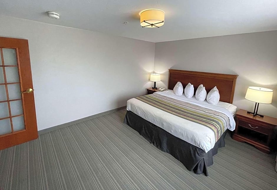 Country Inn & Suites by Radisson, Appleton North, WI