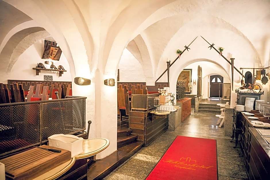 Schlosshotel Neufahrn