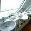 Hotel Check In Shimbashi