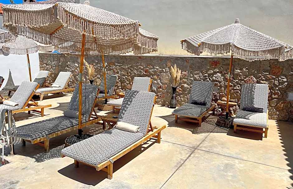 Koukounari Apartments