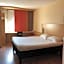 ibis Laon