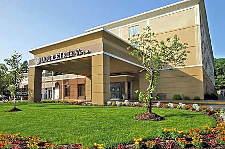 DoubleTree By Hilton Hotel Mahwah