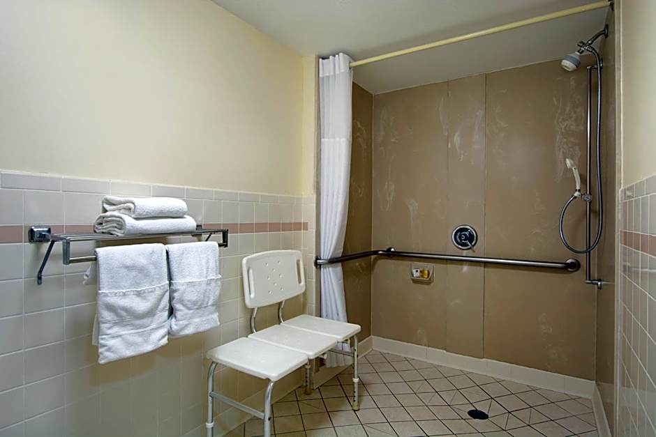 Days Inn by Wyndham Longview South