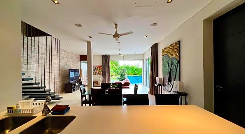 Baan Yamu Residences by RESAVA