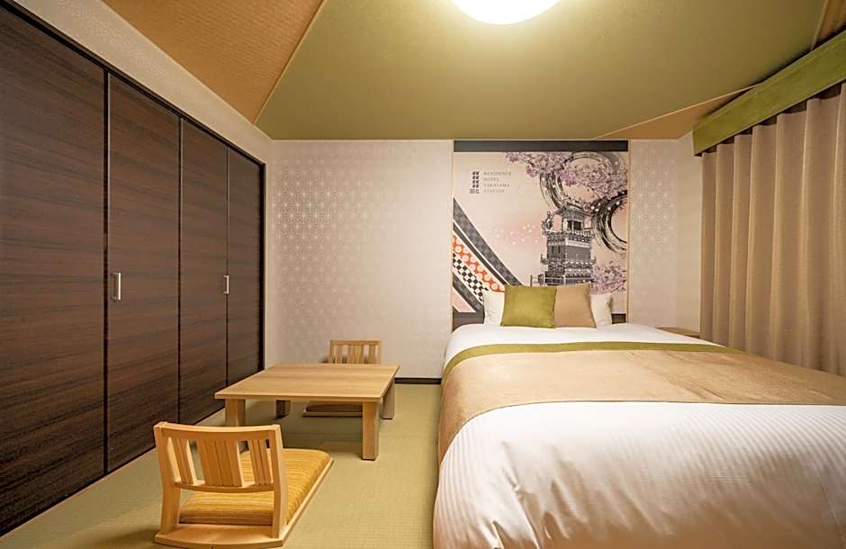 Residence Hotel Takayama Station