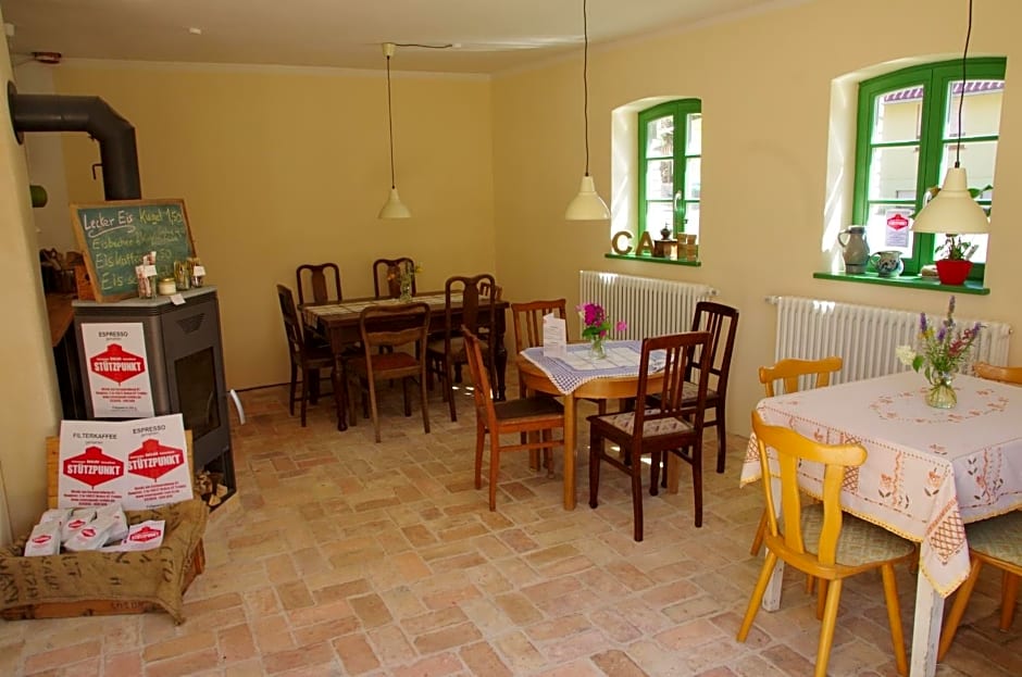 Stützpunkt Trebitz - Gästezimmer am Europaradweg R1