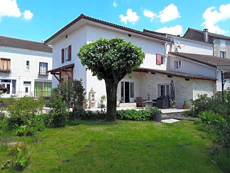 Chez Domi Jardin du bourg