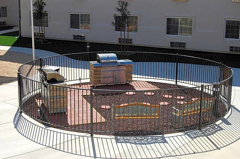 Landmark Inn Fort Irwin