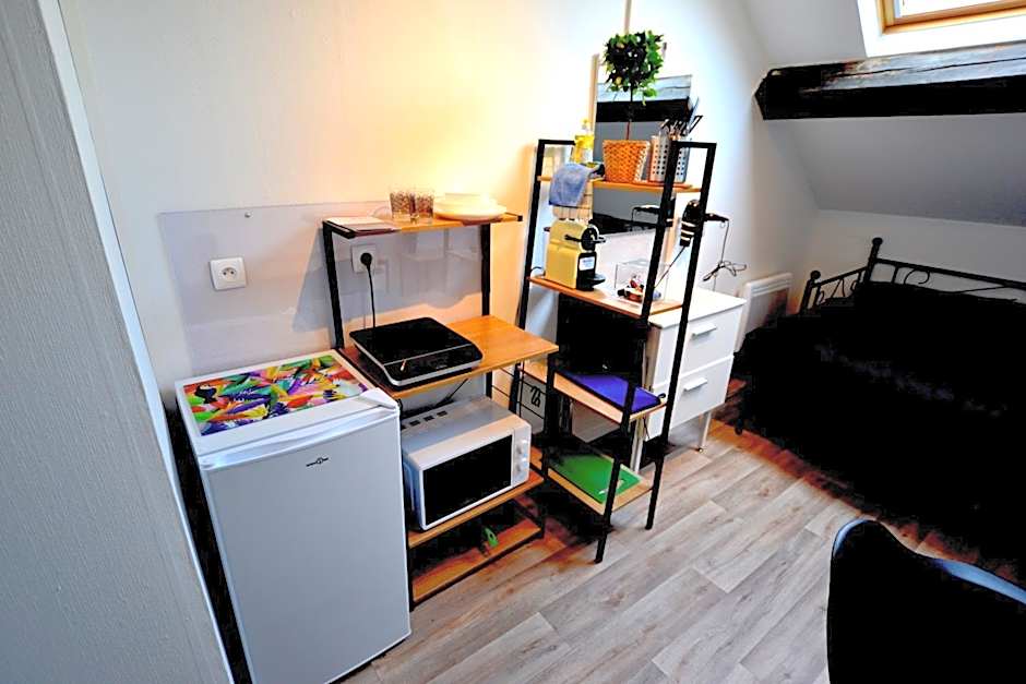 Capstay famars & Netflix