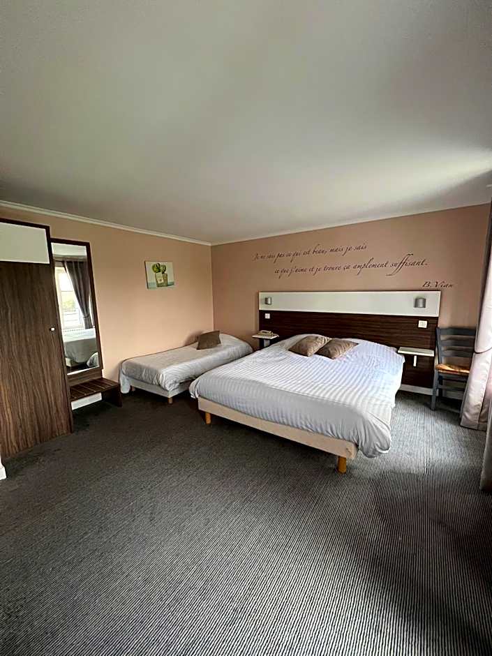 LOGIS Hôtel & Restaurant - Les Bords de Seine