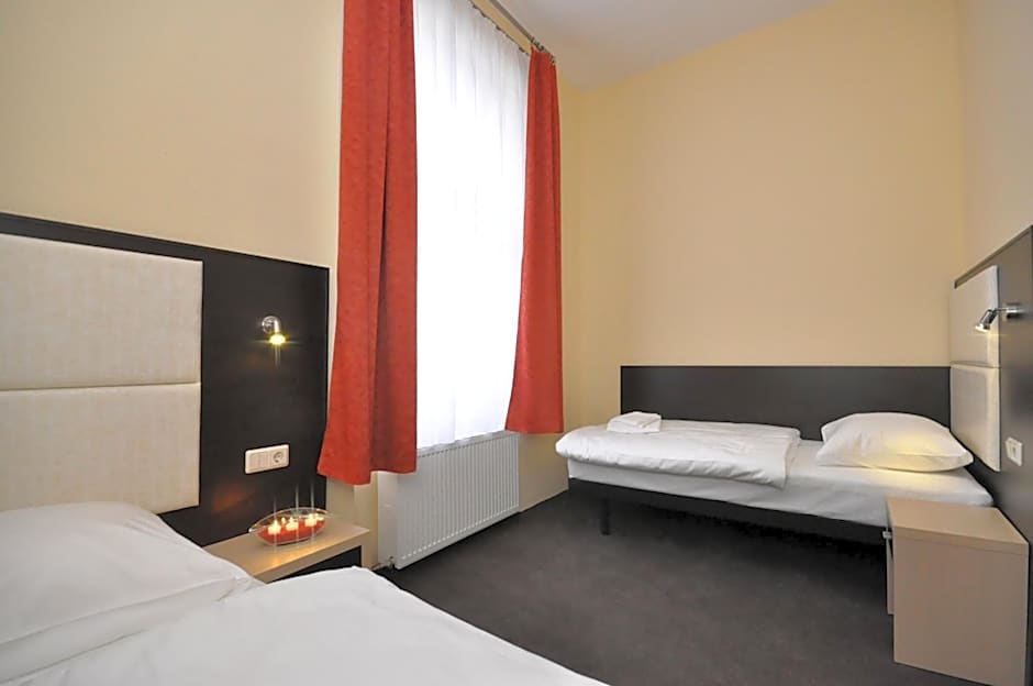 Hotel Bova