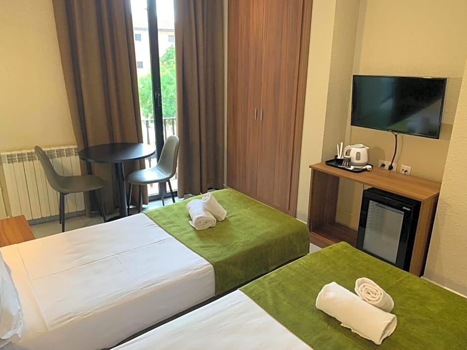 Aneto Hotel