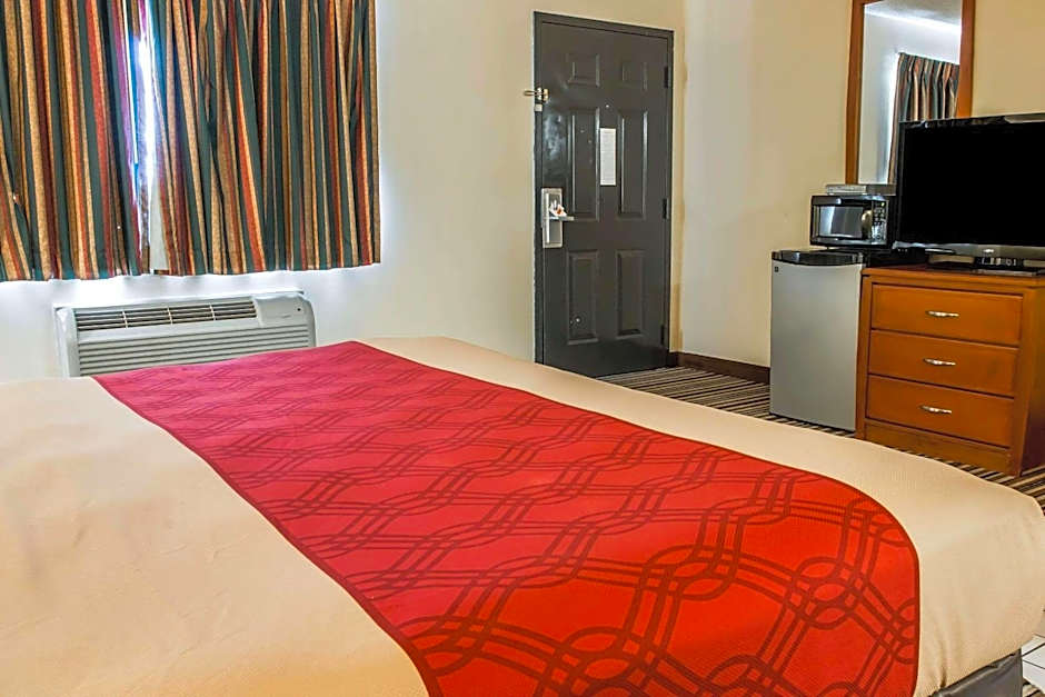 Econo Lodge Paw Paw