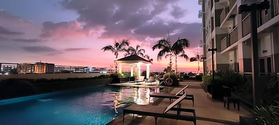 SMDC Coast Residences near PICC World Trade Center MOA