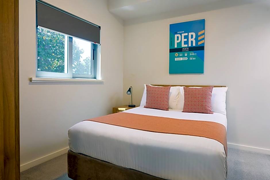 Airport Apartments by Vetroblu