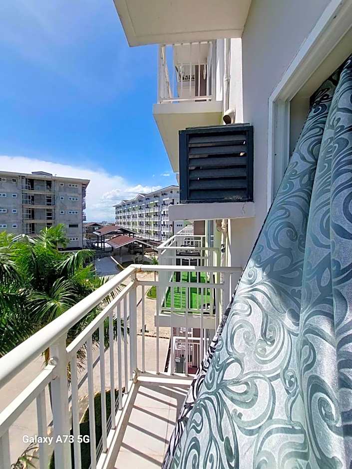 ANIA CONDO STAY
