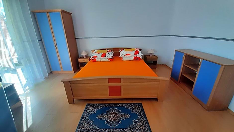 Dom Letniskowy HELENA