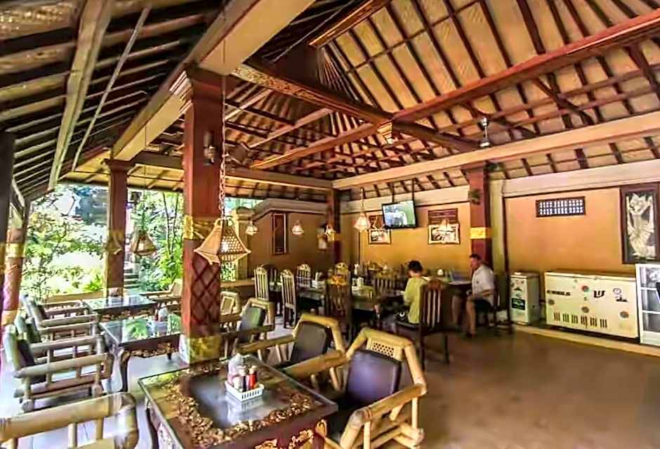 Dewa Bharata Bungalows Legian