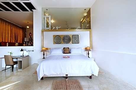 Deluxe Double Room with Sea View