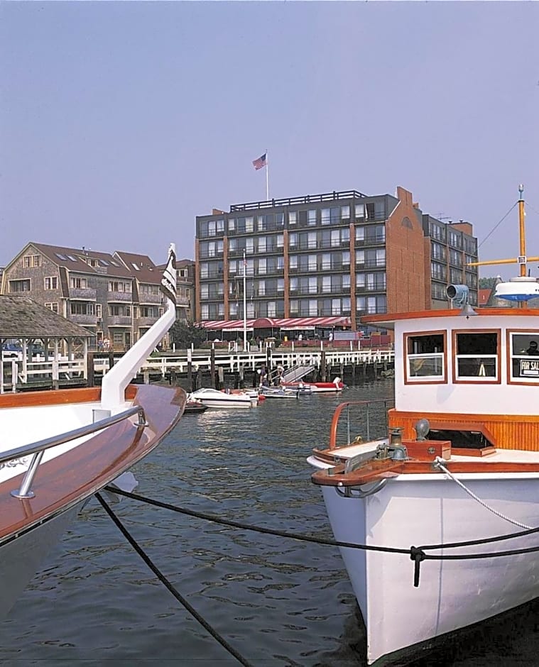 Wyndham Inn on the Harbor