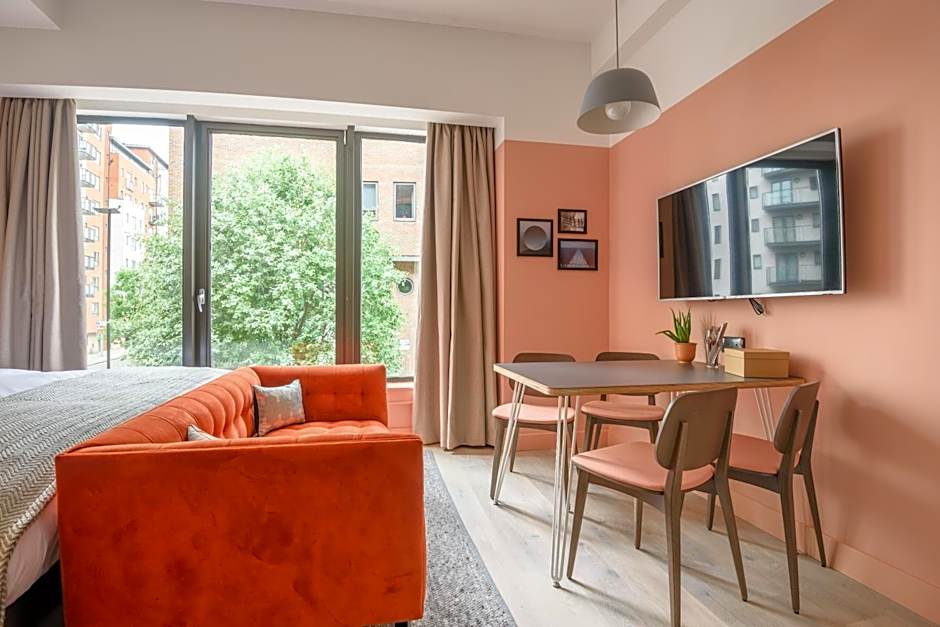 room2 Southampton Hometel