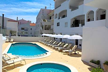 Cerro Atlantico by Portugalferias