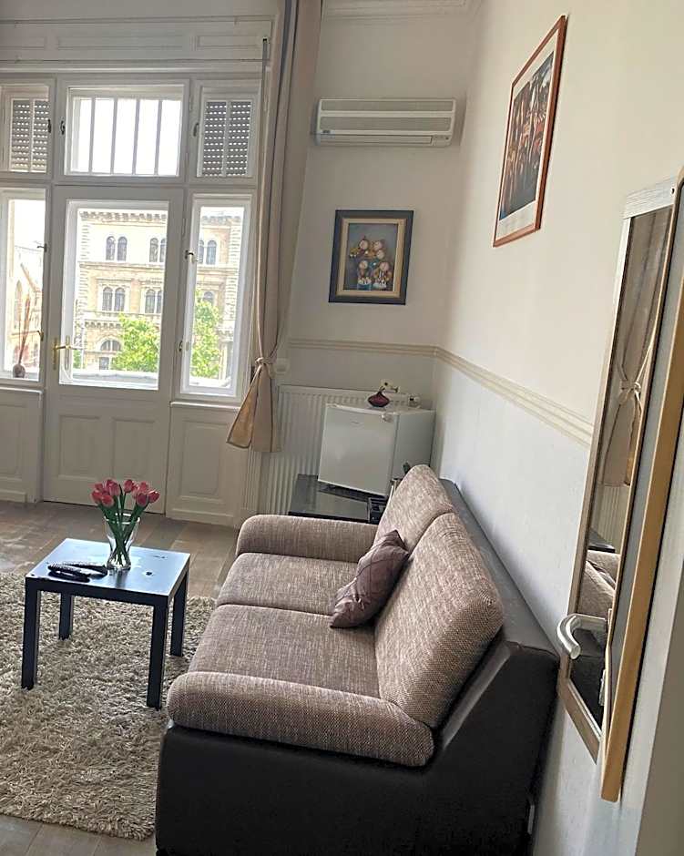 Butterfly Home Danube