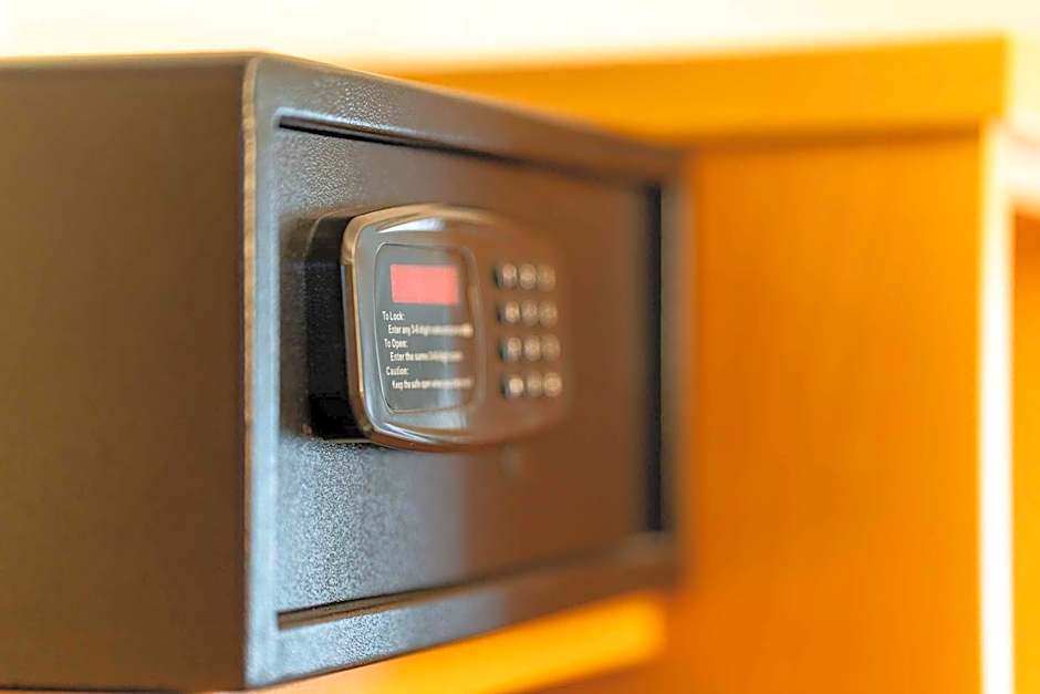 PLAZA Hotel Blankenburg Ditzingen, Sure Hotel Collection