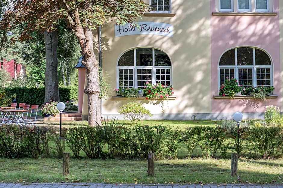 Hotel & Restaurant Raueneck