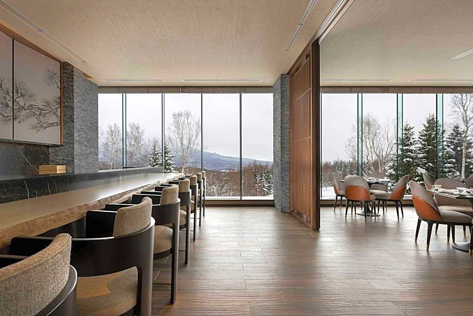 Higashiyama Niseko Village a Ritz-Carlton Reserve
