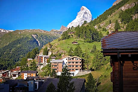 La Vue Luxury Living Apartments