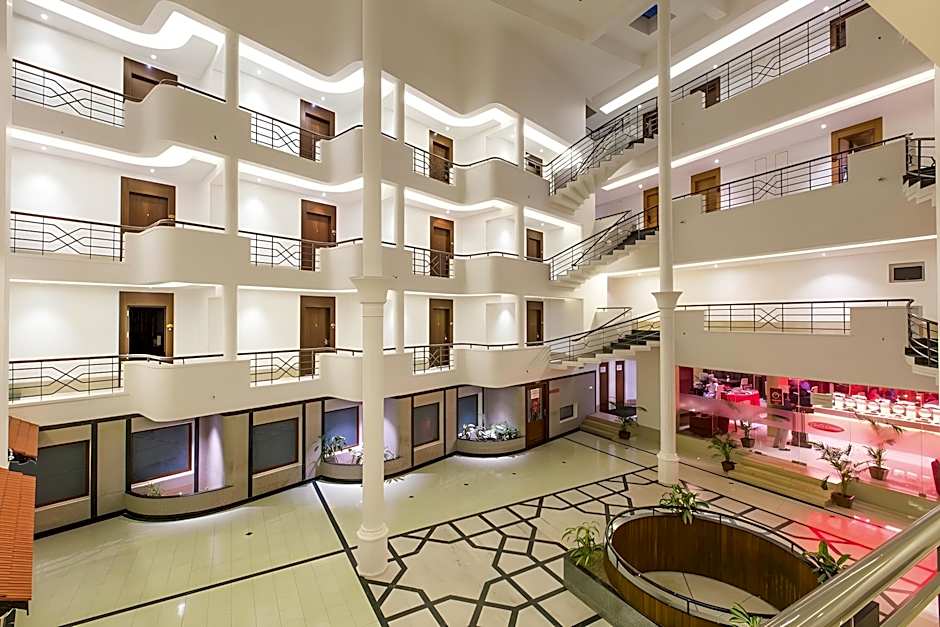 Photo 1 of 27 of Hotel Hemala