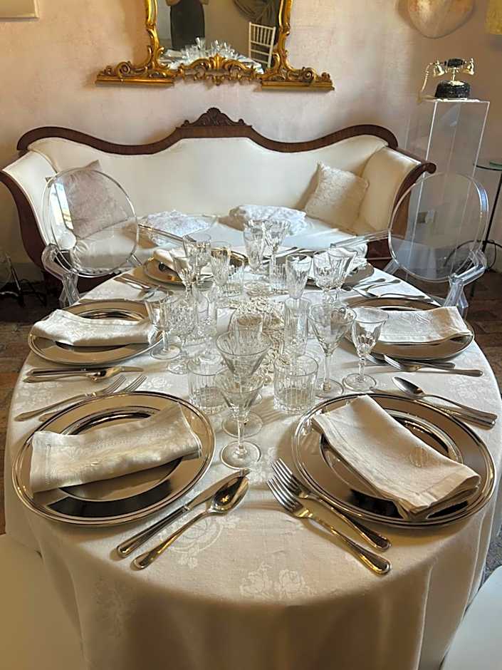 B&B dei Papi Boutique Hotel