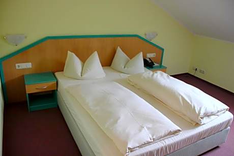 Double Room Single Use