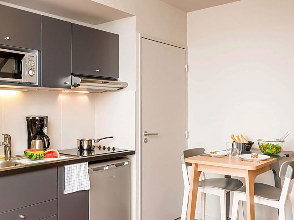Aparthotel Adagio Access Paris Massy Gare