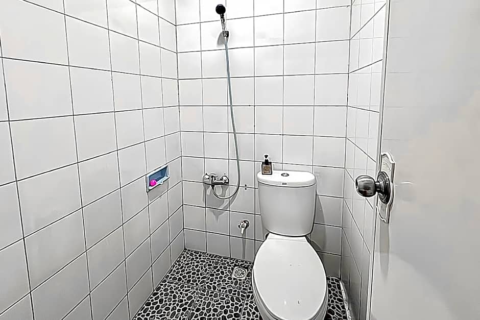 Fajar Indah Hotel Mitra RedDoorz