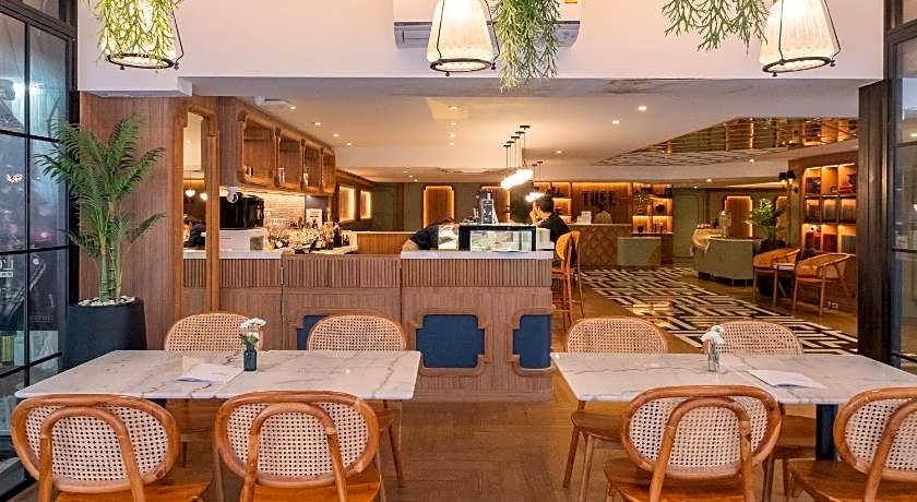 Thee Bangkok Hotel by TH District